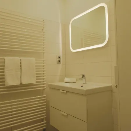 Stromgefluester Apartment Rostock